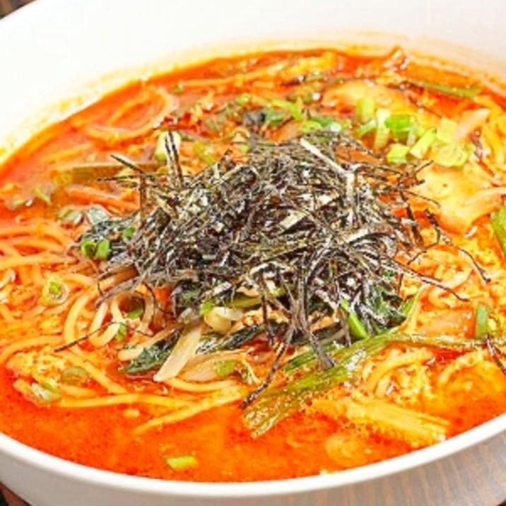 辛ぁ～い！地獄の春雨ラーメン(ユッケジャン麺)